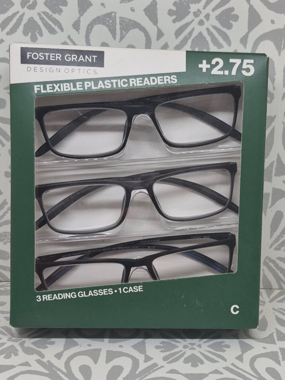 Foster Grant Design Optics Flexible Plastic Readers +2.75, 3-Pack Glasses + Case